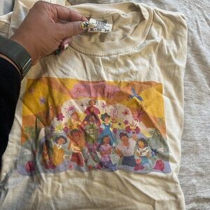 Disney Cream and Yellow Princess Tee
